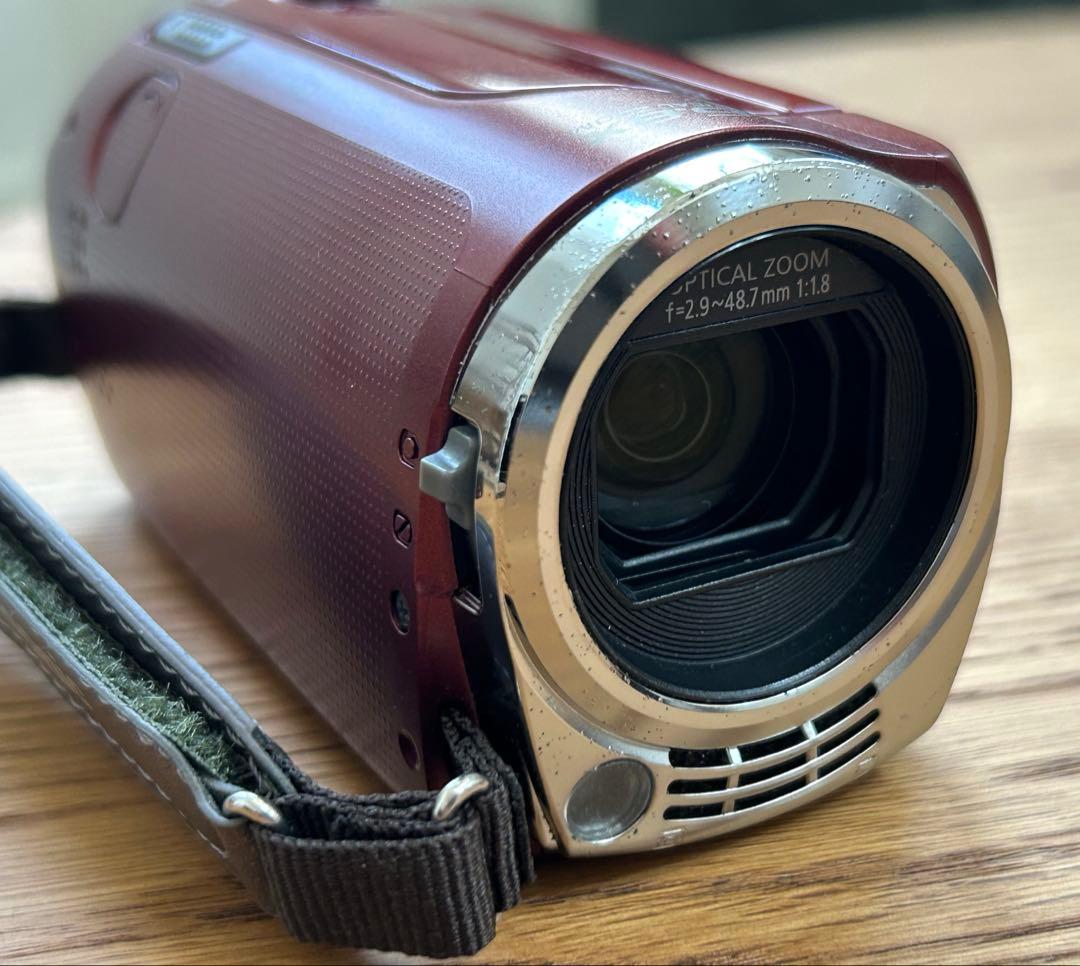 パナソニック　Panasonic HDC-TM25 本体と付属品付　ビデオカメラ