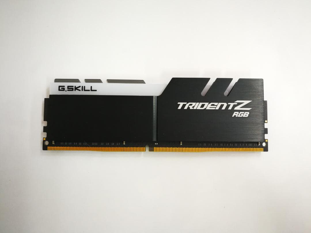 G.SKILL DDR4-3200 PC4-25600 16GB メモリ