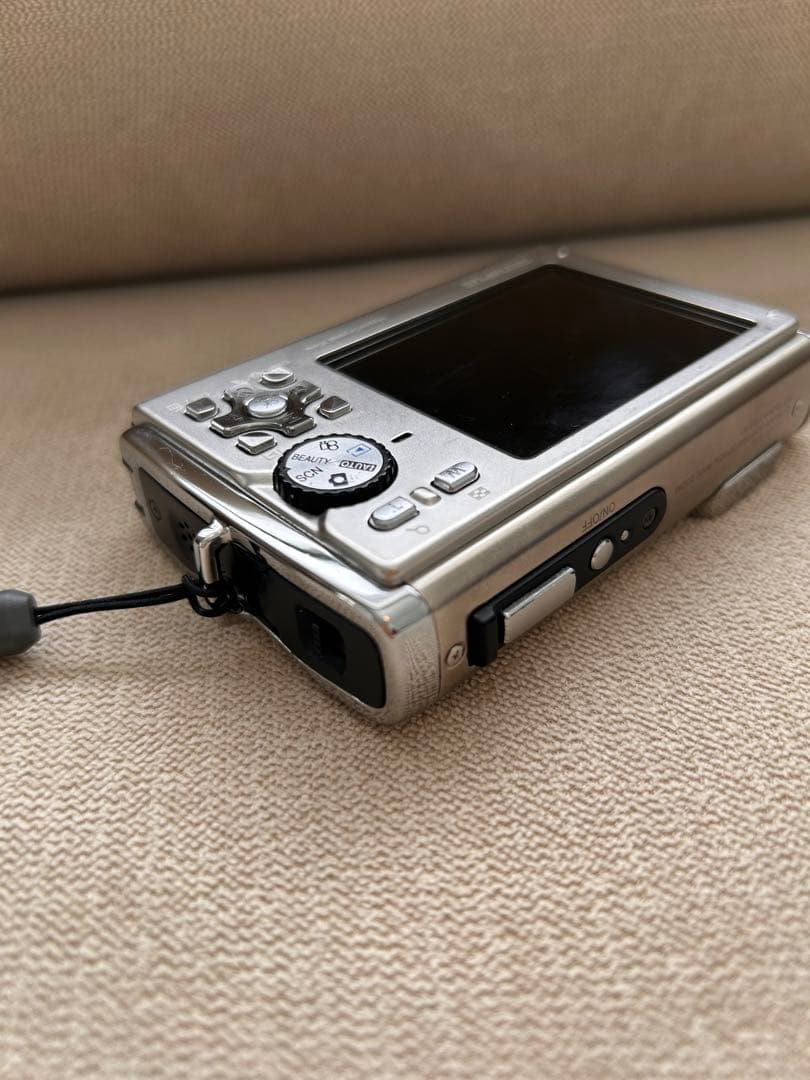 OLYMPUS 防水デジタルカメラ μTOUGH-8000 シルバー