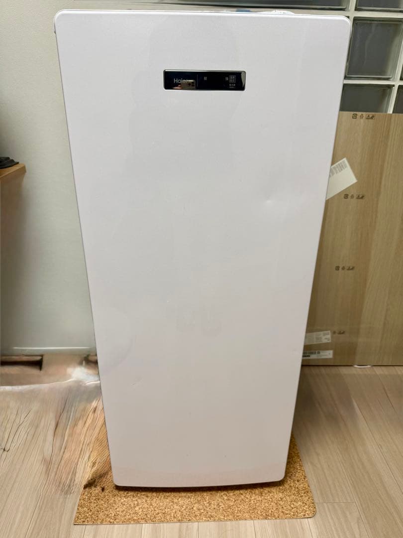 ハイアール　haier 138L 前開き式冷凍庫