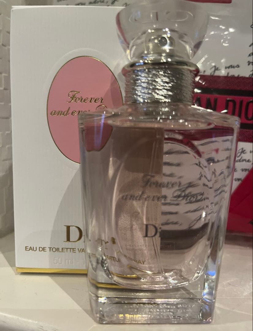 DIOR フォーエヴァー アンド エヴァー ディオールオードゥ トワレ