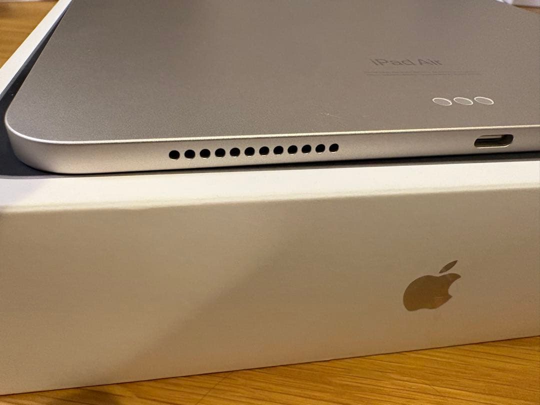 iPad Air M2 128GB (スターライト)未使用