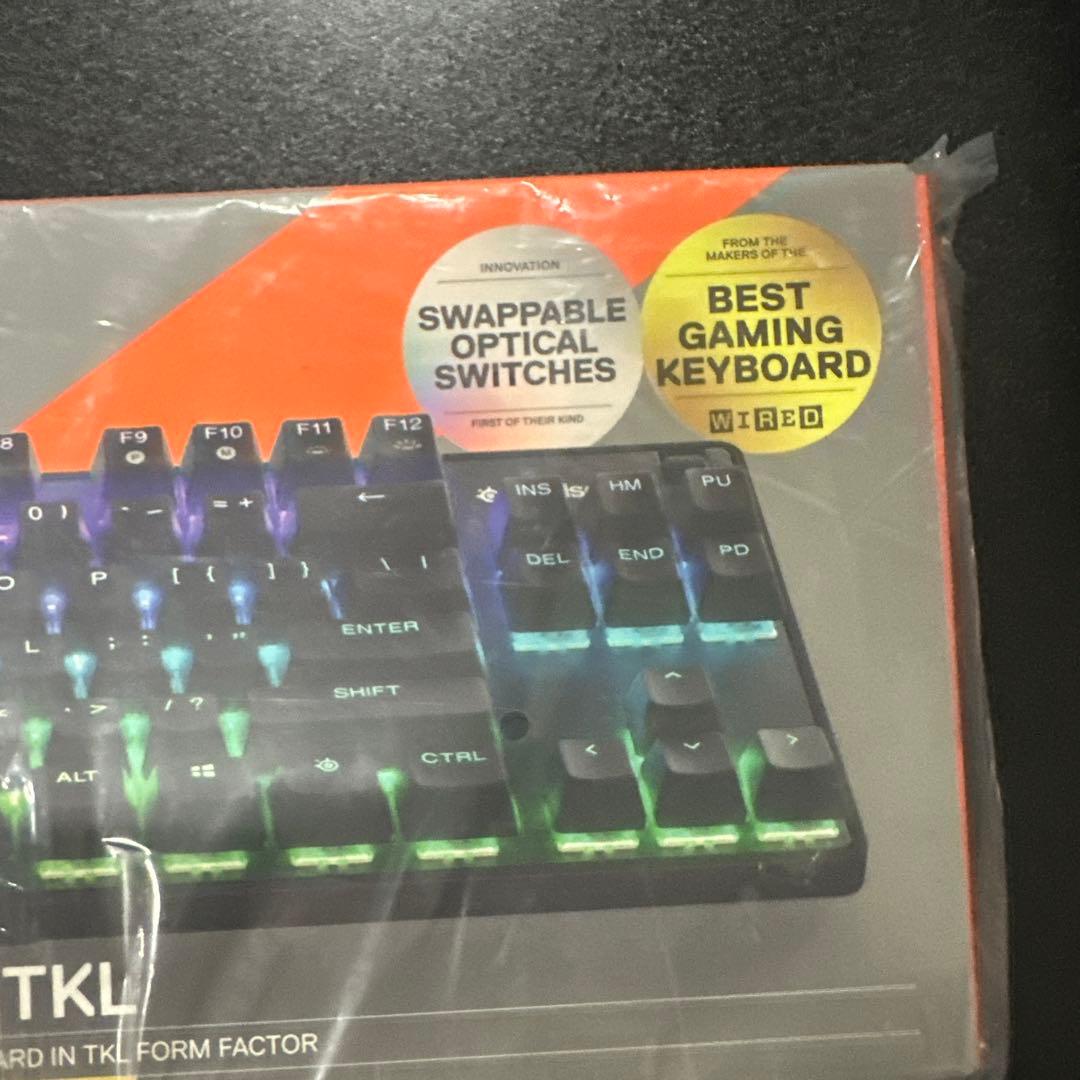 steelseries APEX 9 TKL RGBキーボード本体