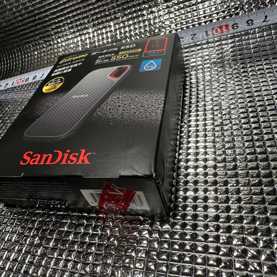 SanDisk 　ポータブルSSD 1TB