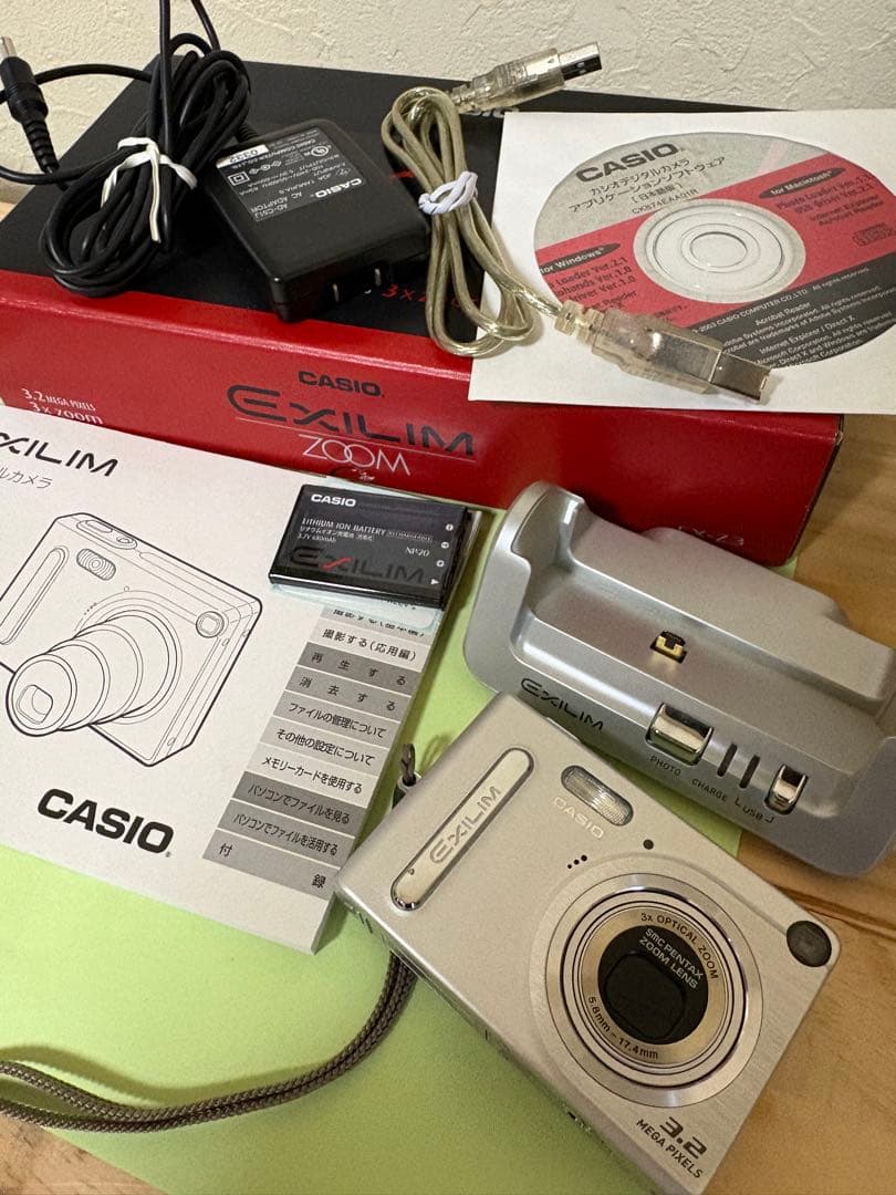 動作確認済 CASIO EXILIM EX-Z3 レトロコンデジ 光学3倍ズーム