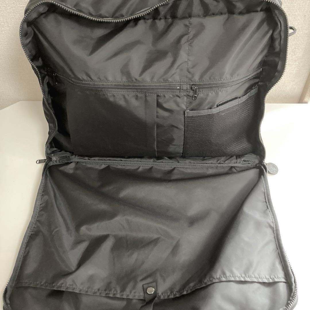 《極美品》マリークワント　ボストンバッグ　軽量ナイロン製ボストン旅行バッグ　黒