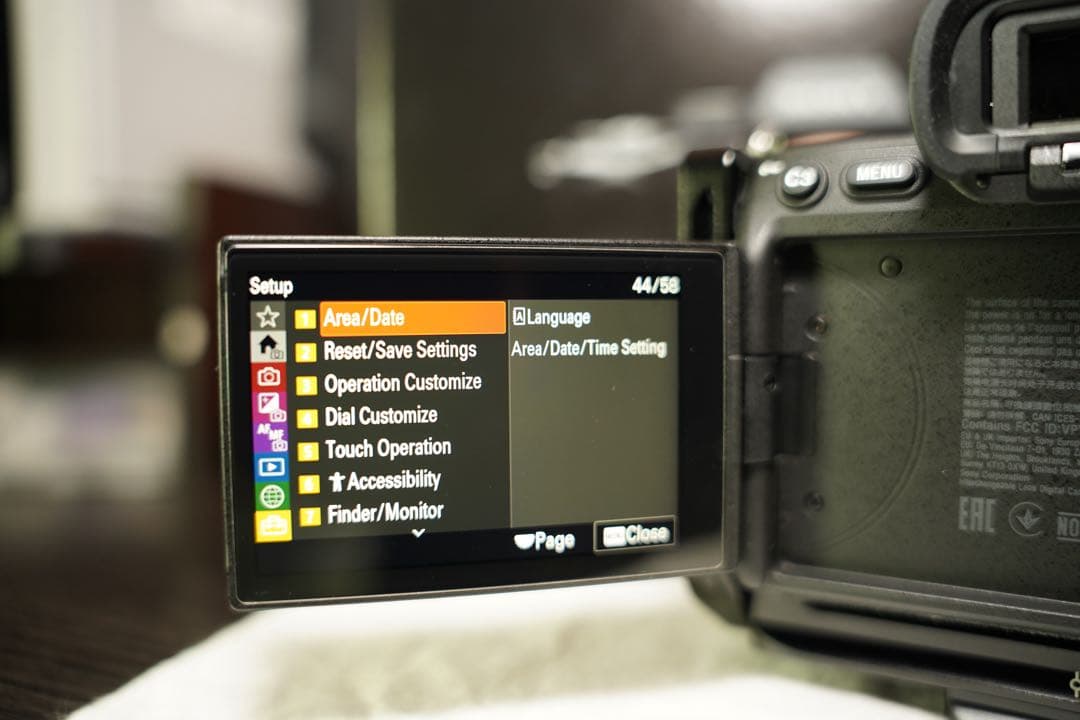 【美品】SONY α7IV ボディ ILCE-7M4英語有