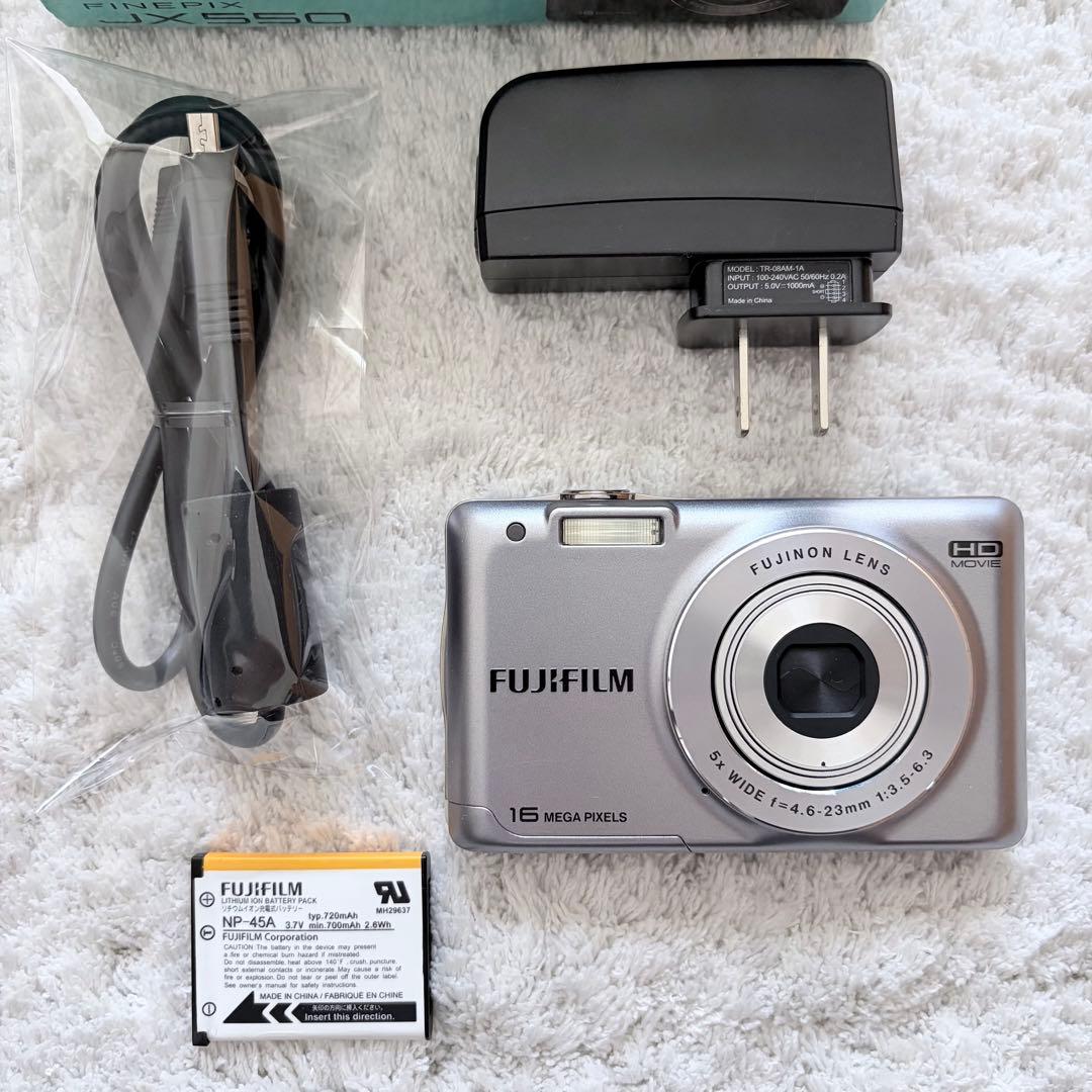 極上品【動作確認済】FUJIFILM 富士フイルム FINEPIX JX550