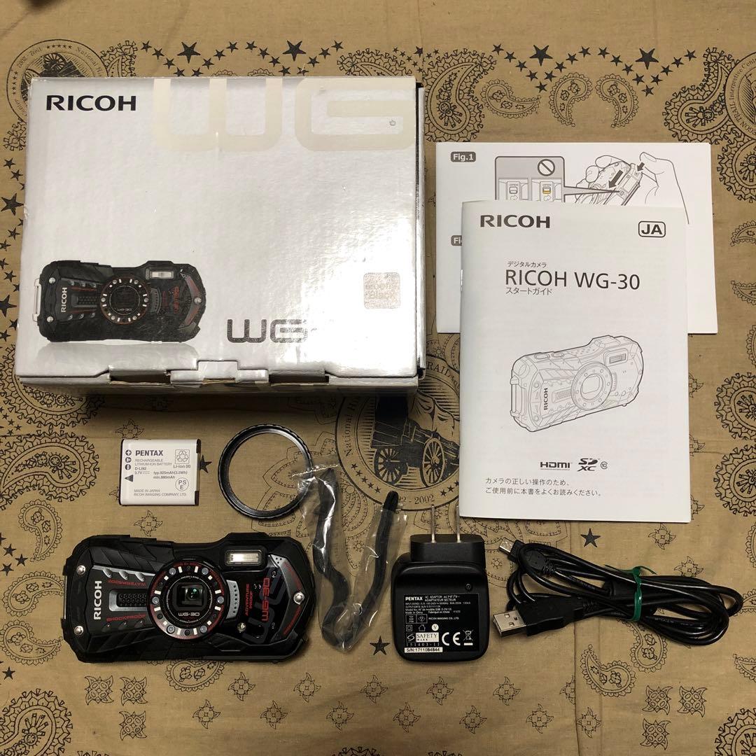 完品 RICOH WG-30 防水 防塵 耐衝撃 デジカメ コンデジ 美品
