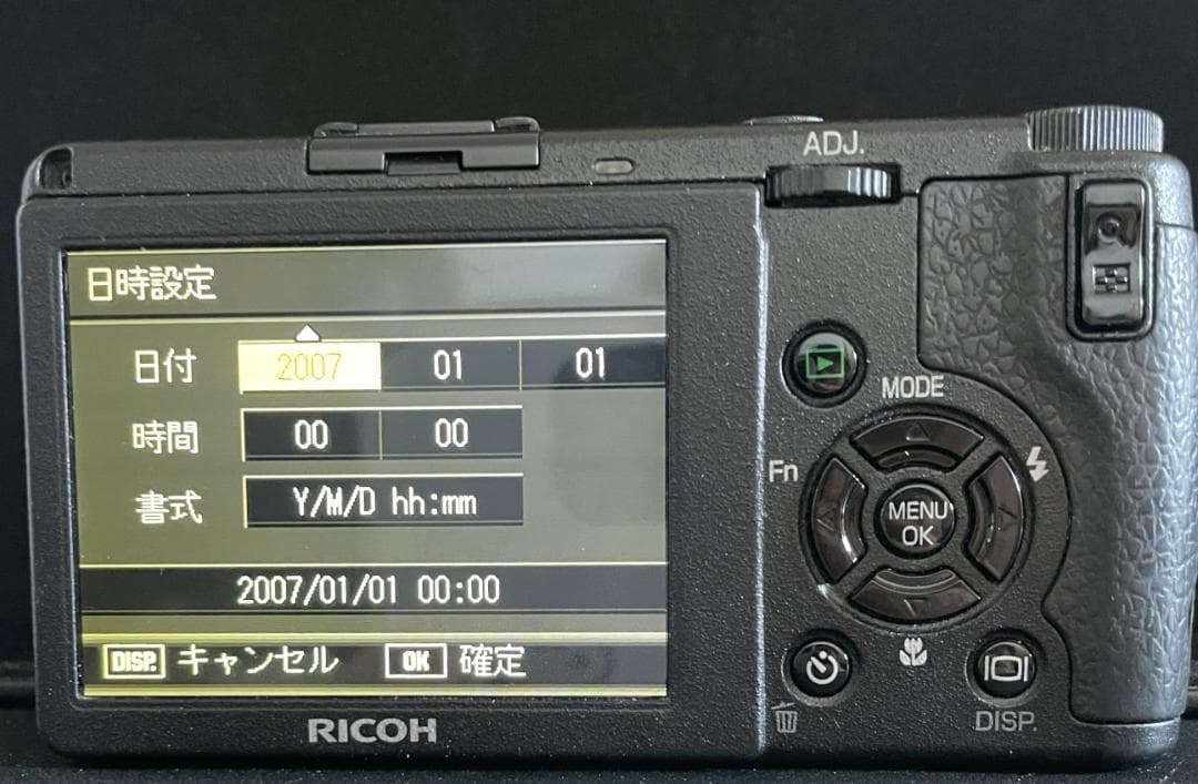 RICOH GR DIGITAL II 2　本体と付属品