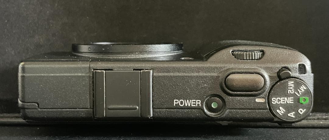 RICOH GR DIGITAL II 2　本体と付属品