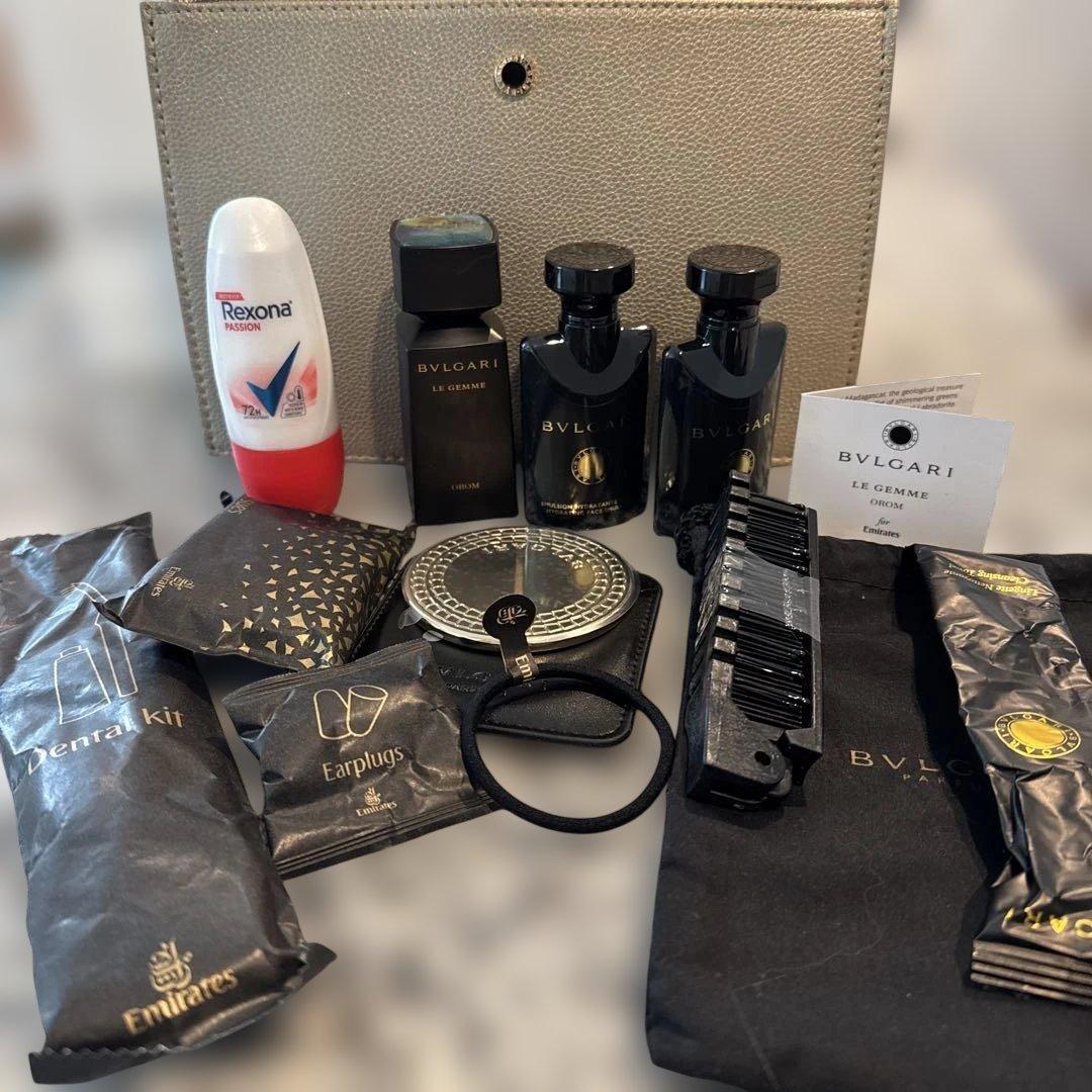 BVLGARI エミレーツ航空　ファーストクラス　ブルガリアメニティ&専用ポーチ