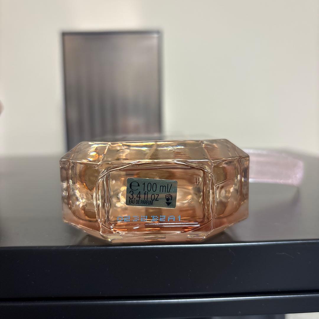 新品未使用未開封　ヴィクトリアシークレット ボムシェル EDP 100ml