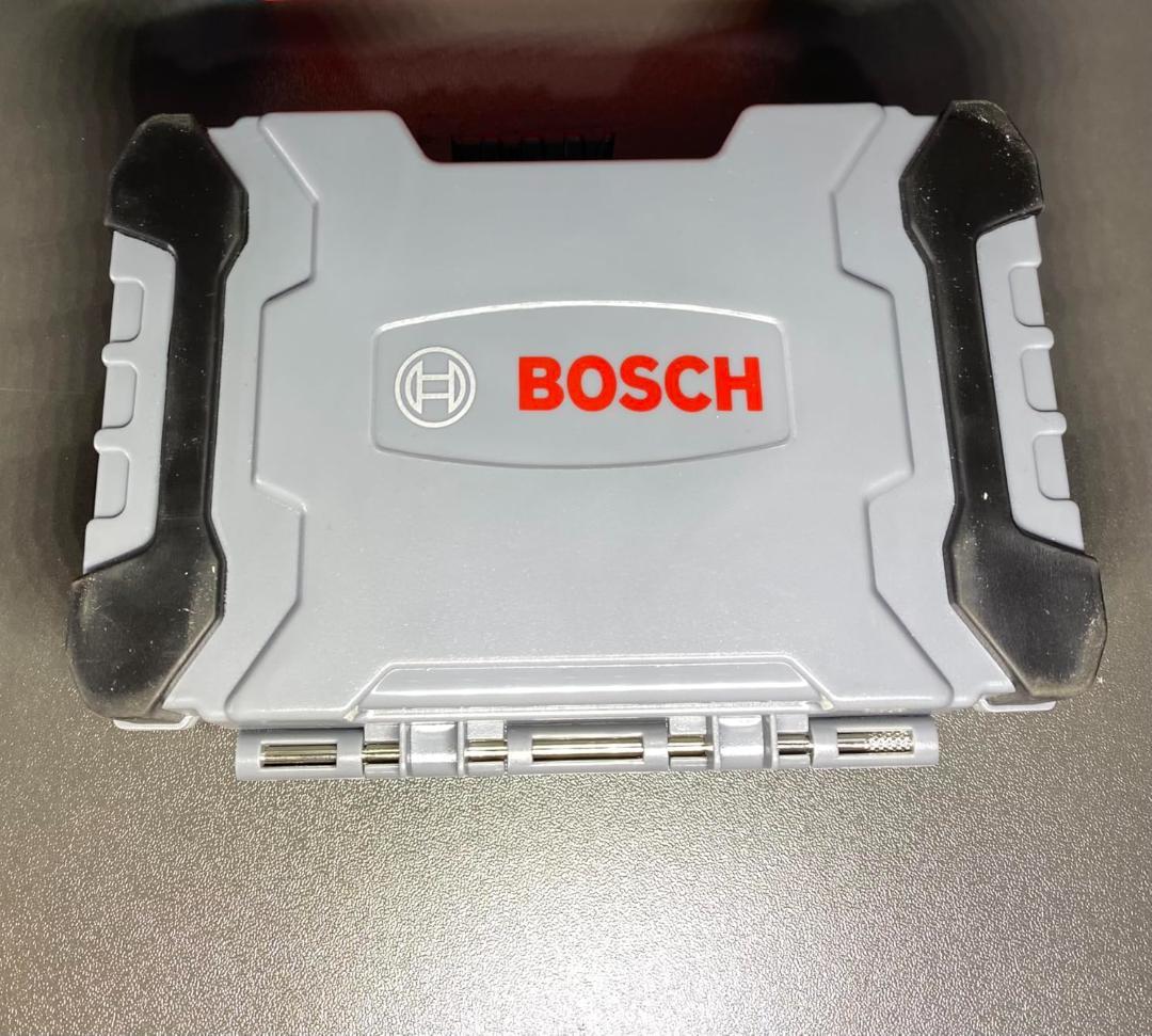ボッシュ(BOSCH) ドライバービットセット(43本・六角軸6.35㎜・9㎜b