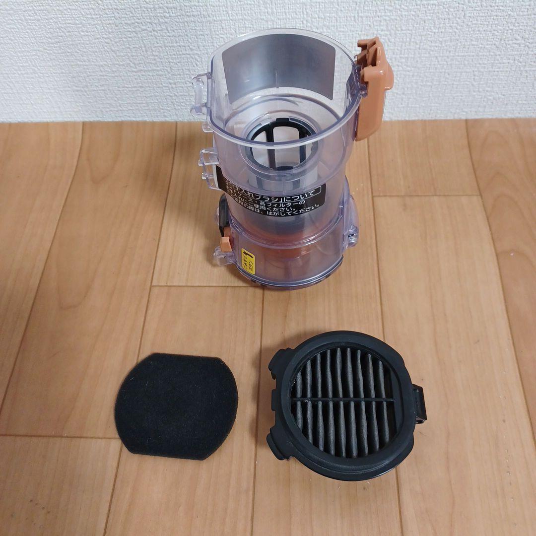 HITACHI 　日立　充電式掃除機　スティッククリーナー