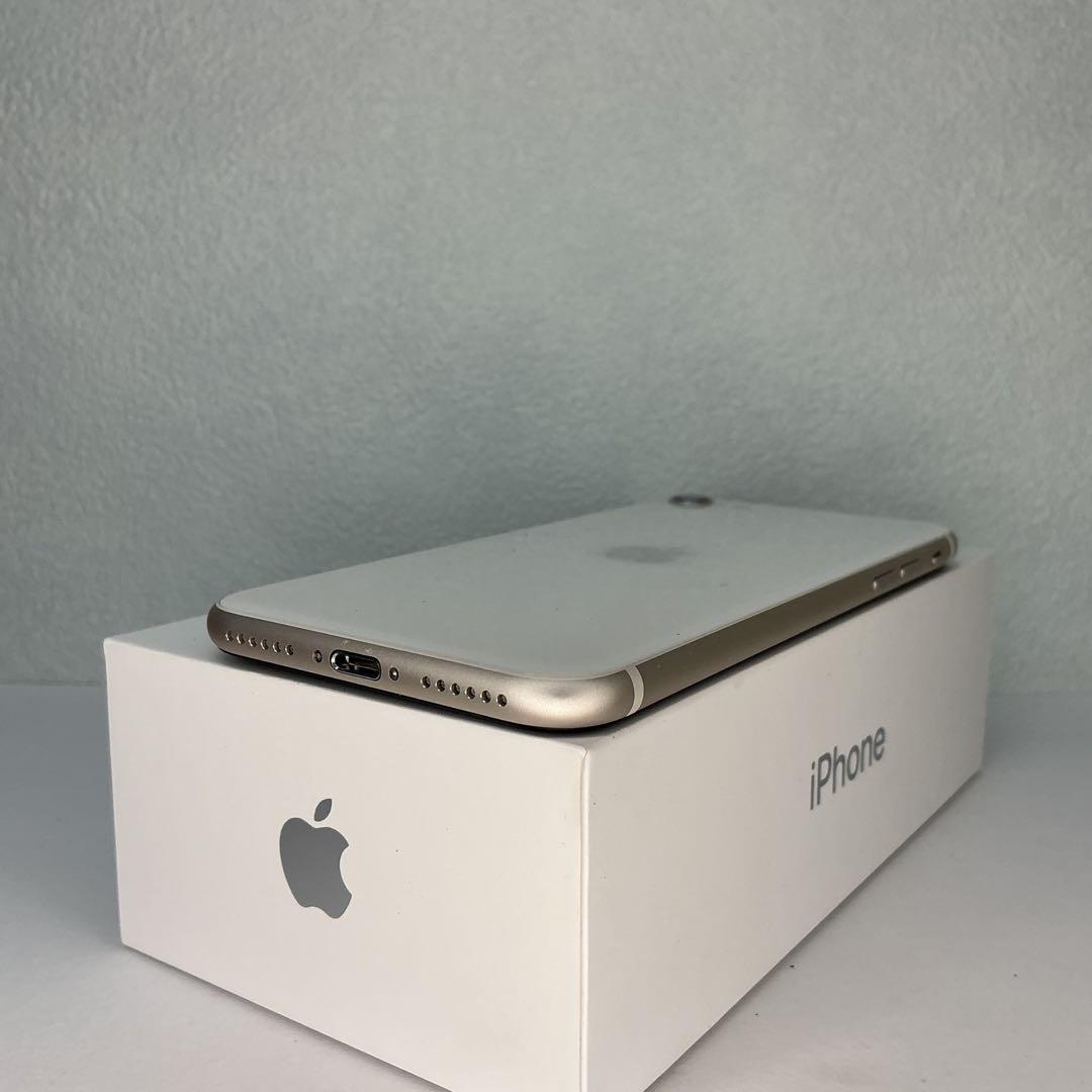 【極美品】iPhoneSE3 128GB大容量バッテリー100% SIMフリー