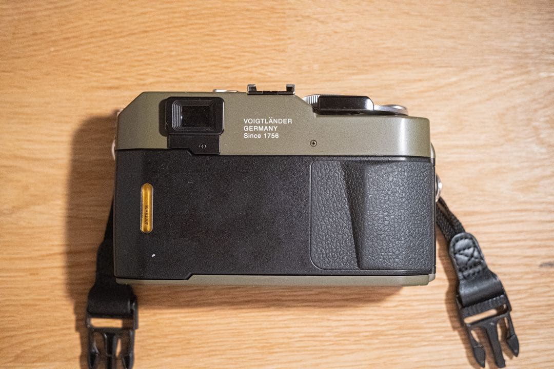 VoigtlanderフォクトレンダーBESSA R2 オリーブ