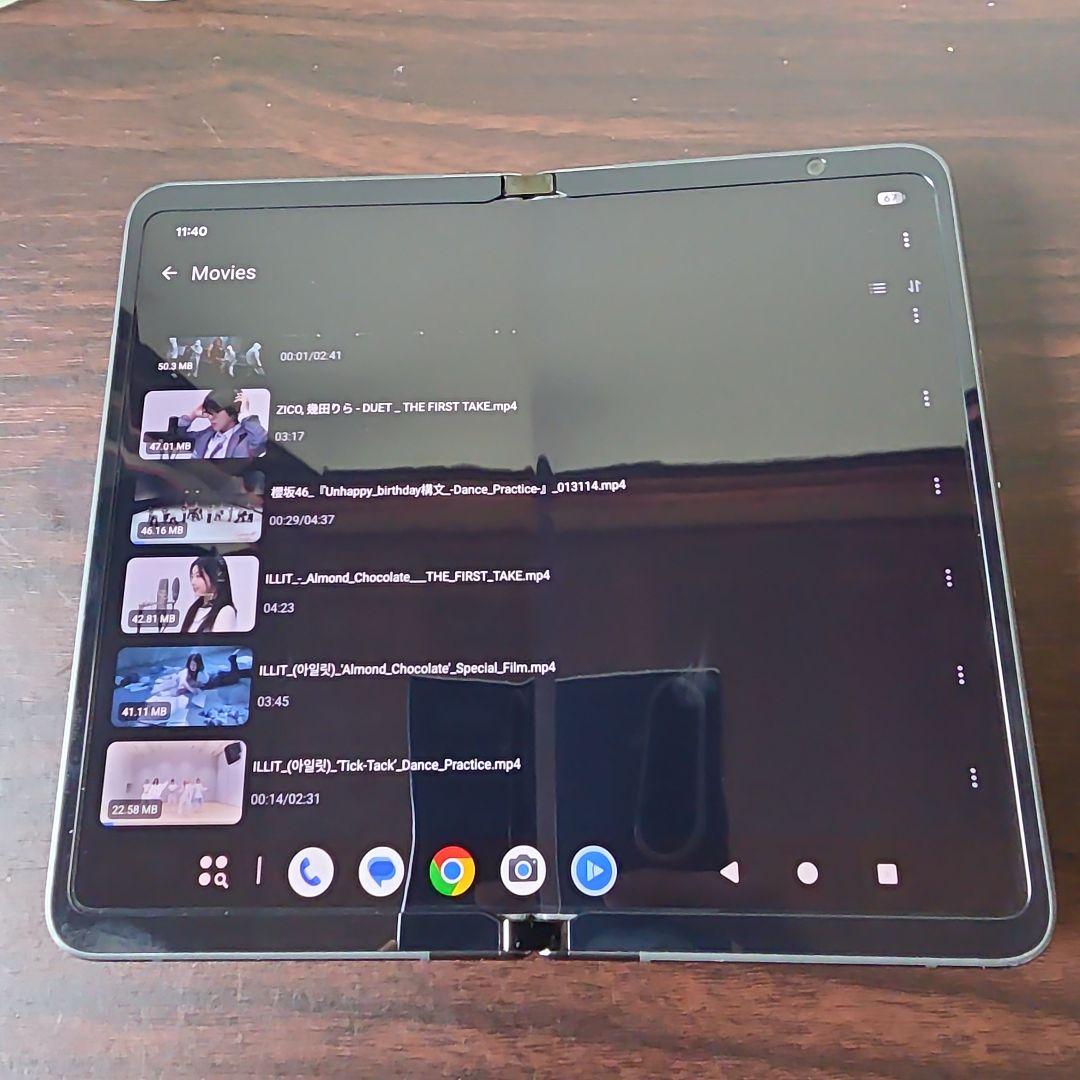 DOCOMO　Google Pixel Fold スマートフォン