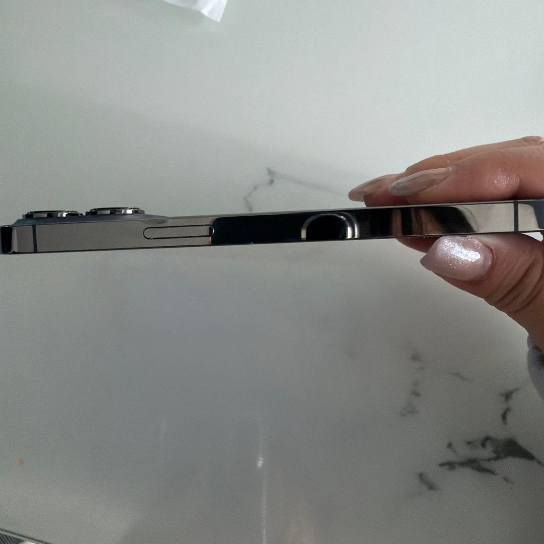 iPhone13pro 本体