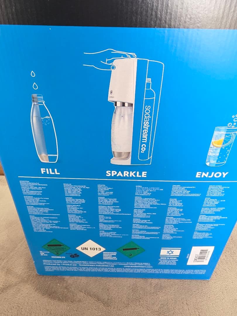 【新品未使用⁄保証書付】SodaStream 消費期限28年3月