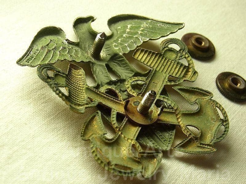 【us565】第二次世界大戦 アメリカ 海軍 将校帽子 銀925バッチ USA