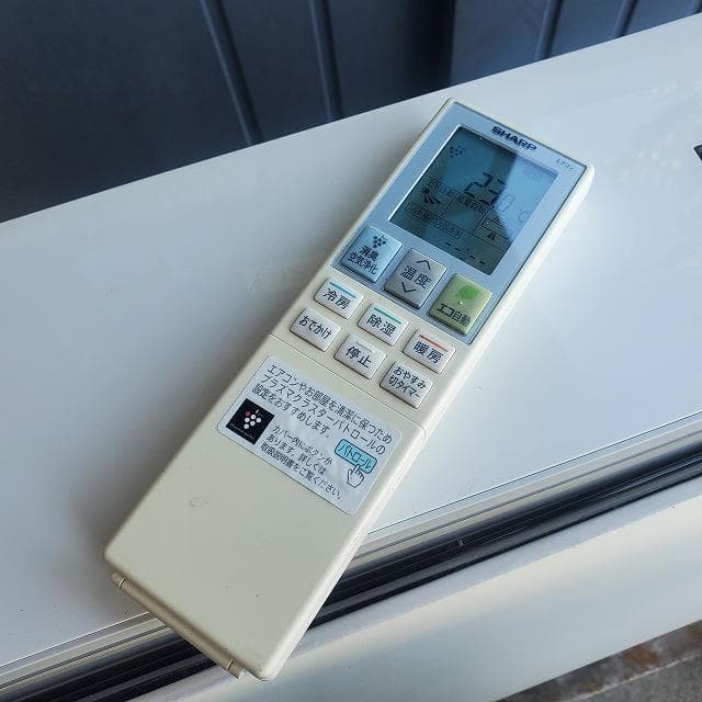 E【14畳目安】2019年製 シャープ ルームエアコン AY-J40H-W