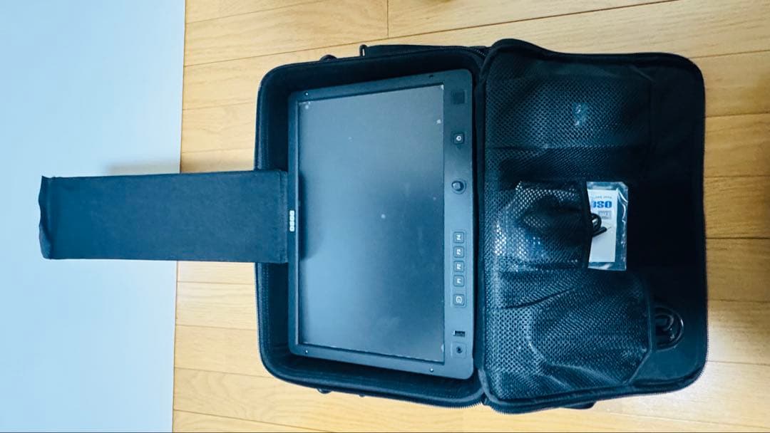 Osee Mega 15S カメラフィールドモニター