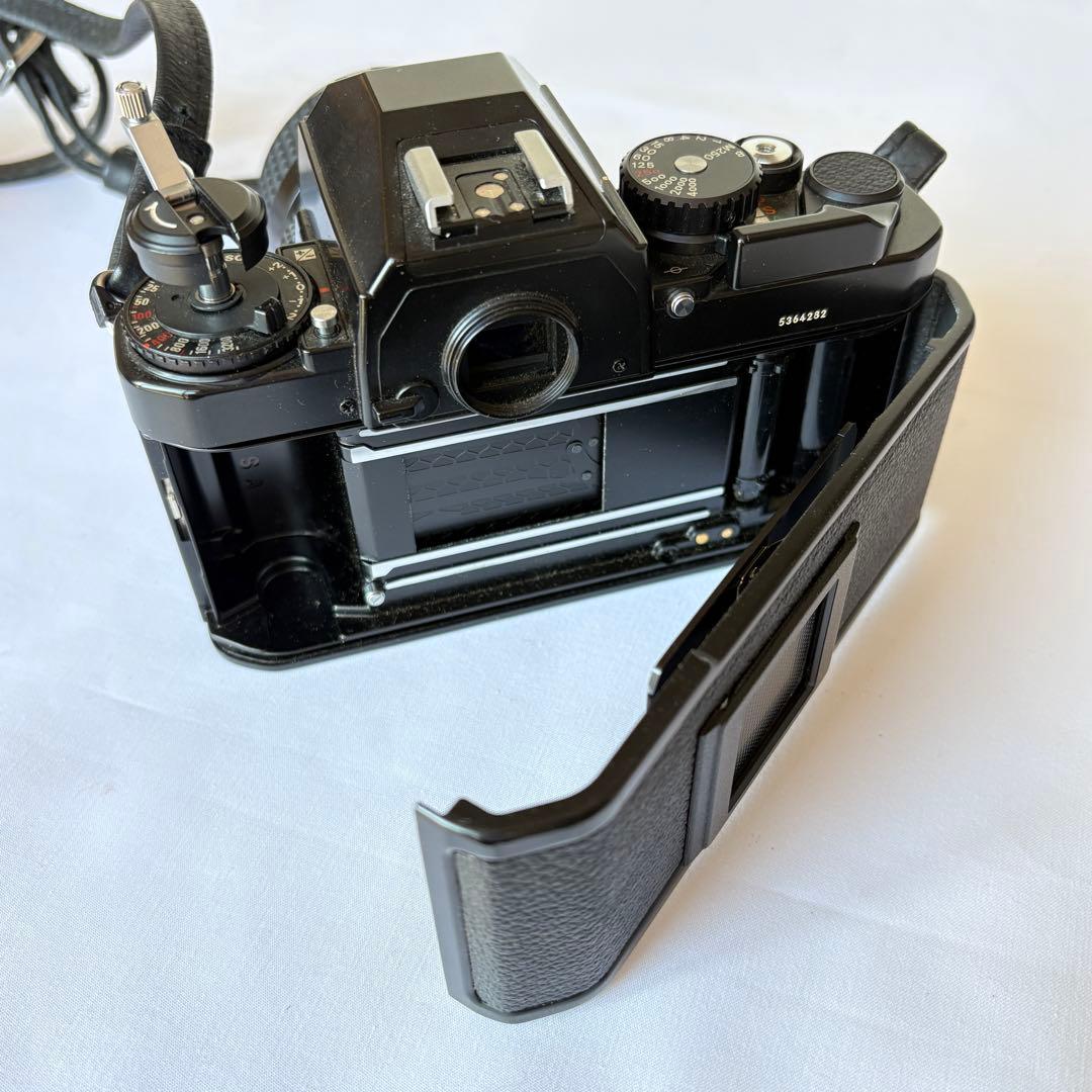 Nikon FA 一眼レフカメラ 50mmレンズ付き