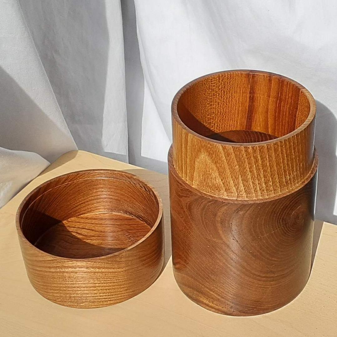 小物入れ 槐(エンジュ) 幅10.5cm 高15.8cm 円筒形 茶筒型 超銘木