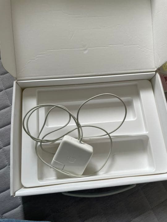 スマホ・タブレット・パソコン APPLE MacBook MAC BOOK MC207J/A