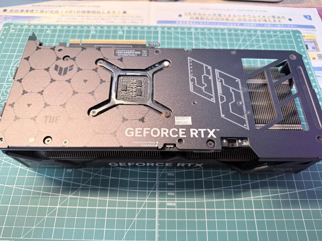 グラフィックボード・グラボ・ビデオカード ASUS TUF Gaming RTX 4070 Ti OC 12GB