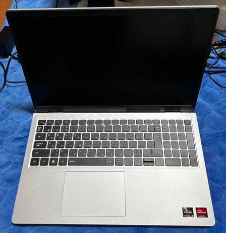 新品！Dell 15 Ryzen 7320U SSD Office2024