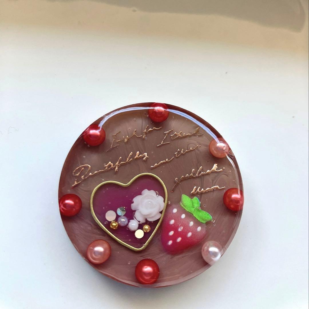 レジン　ヘアゴム　ストロベリーチョコケーキ　バレンタイン
