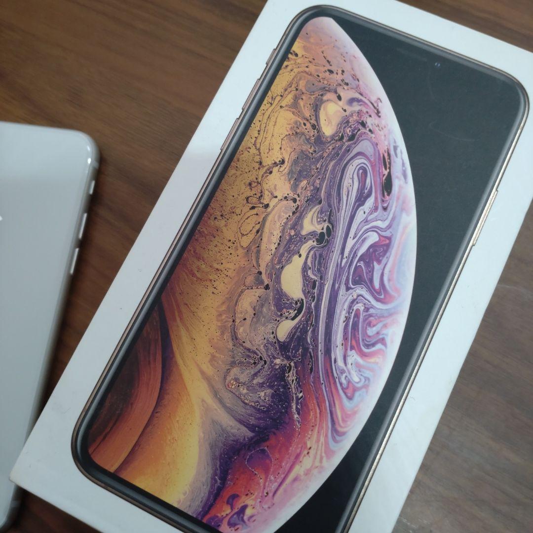 Apple iPhone 8 本体　64GB ホワイト　残り88%