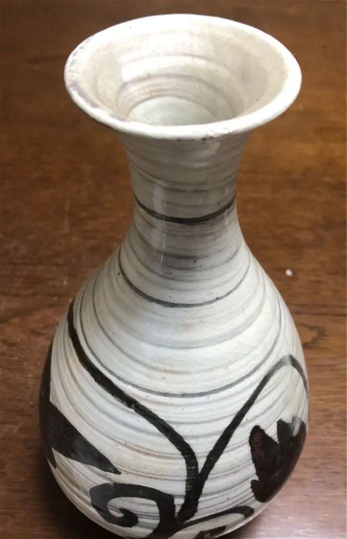 粉青沙器鉄絵唐草文瓶李朝写し