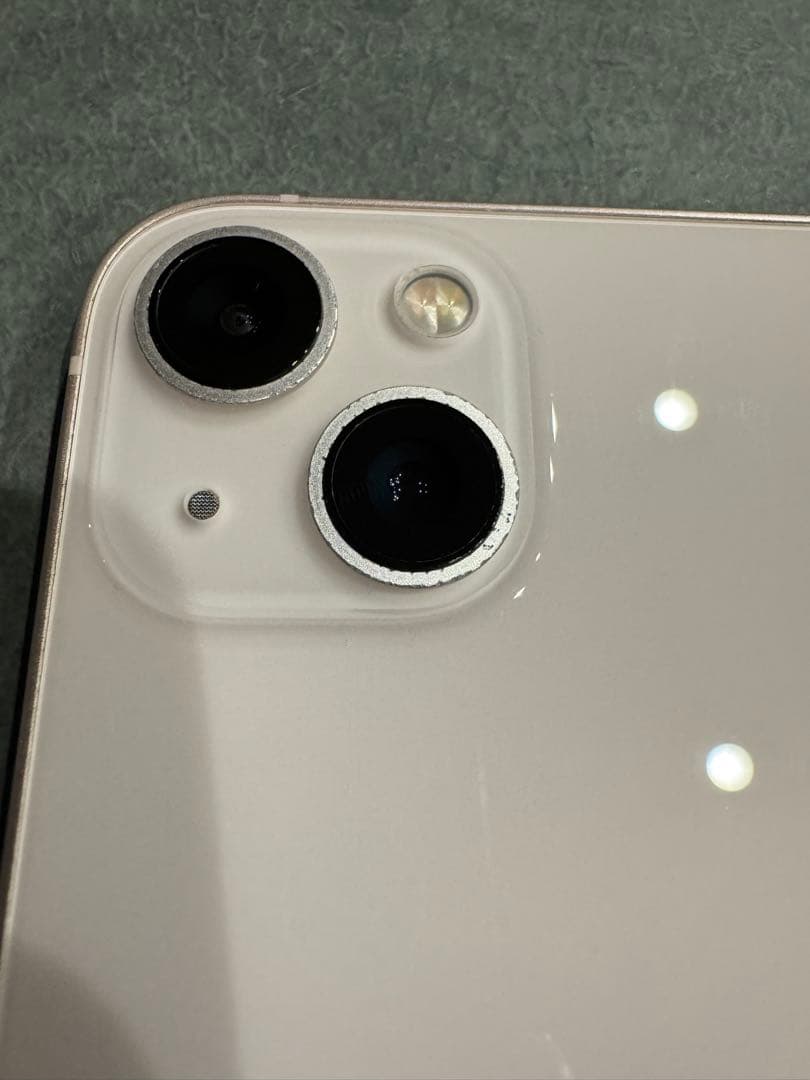 iPhone 13 256GBスターライト本体のみ