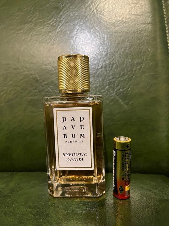 【値下げ中】PAPAVERUM HYPNOTIC OPIUM 香水