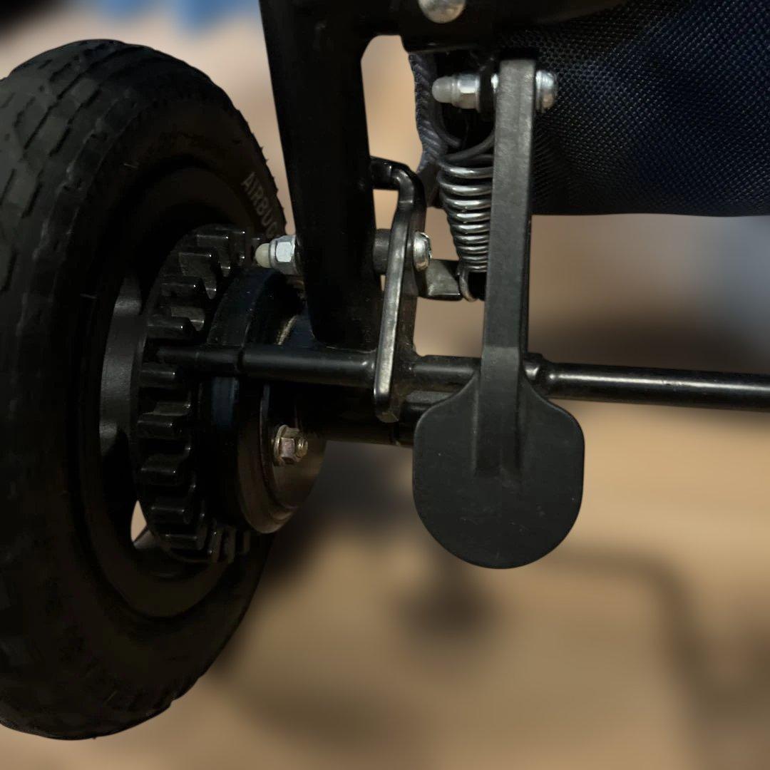 AIR BUGGYエアバギー 新型フレーム　ドッグ　ペットカート ドーム　黒