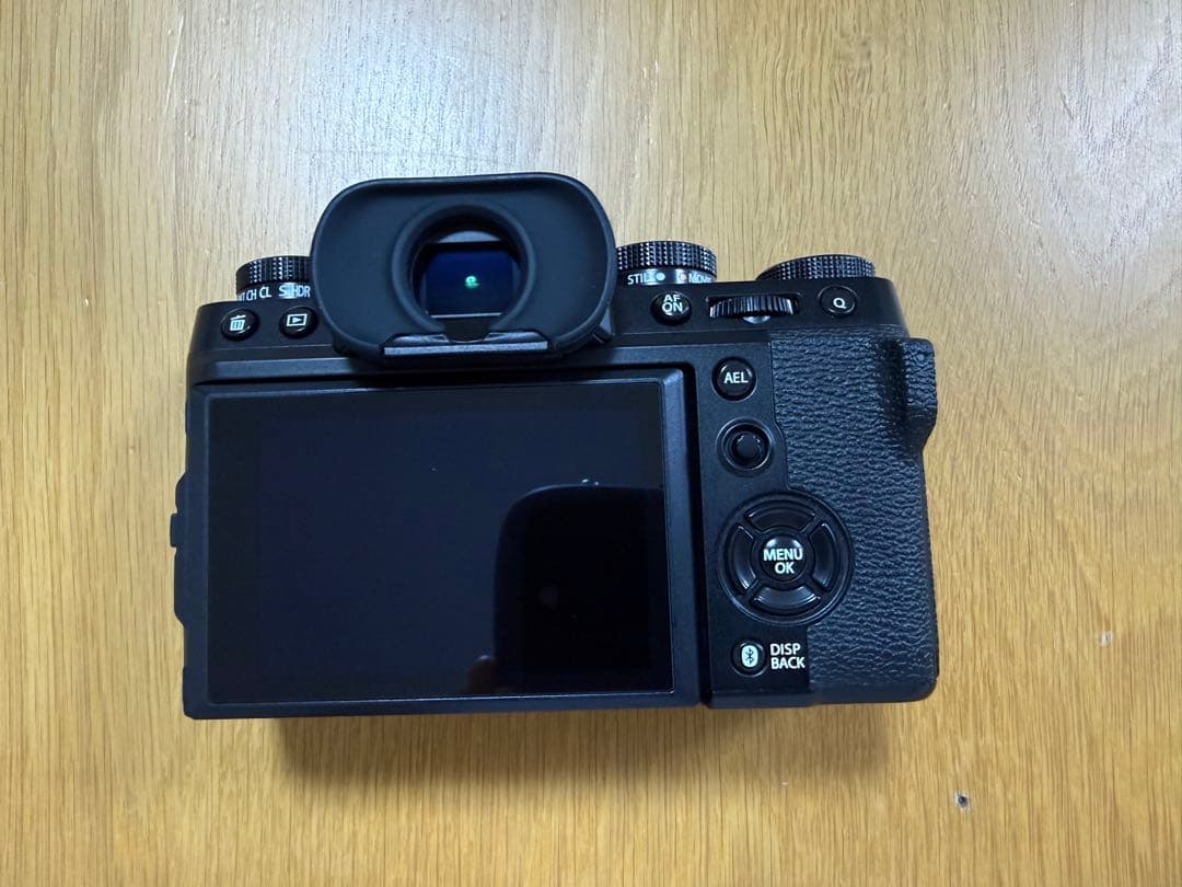 【美品】X-T5 ブラック　ボディのみ