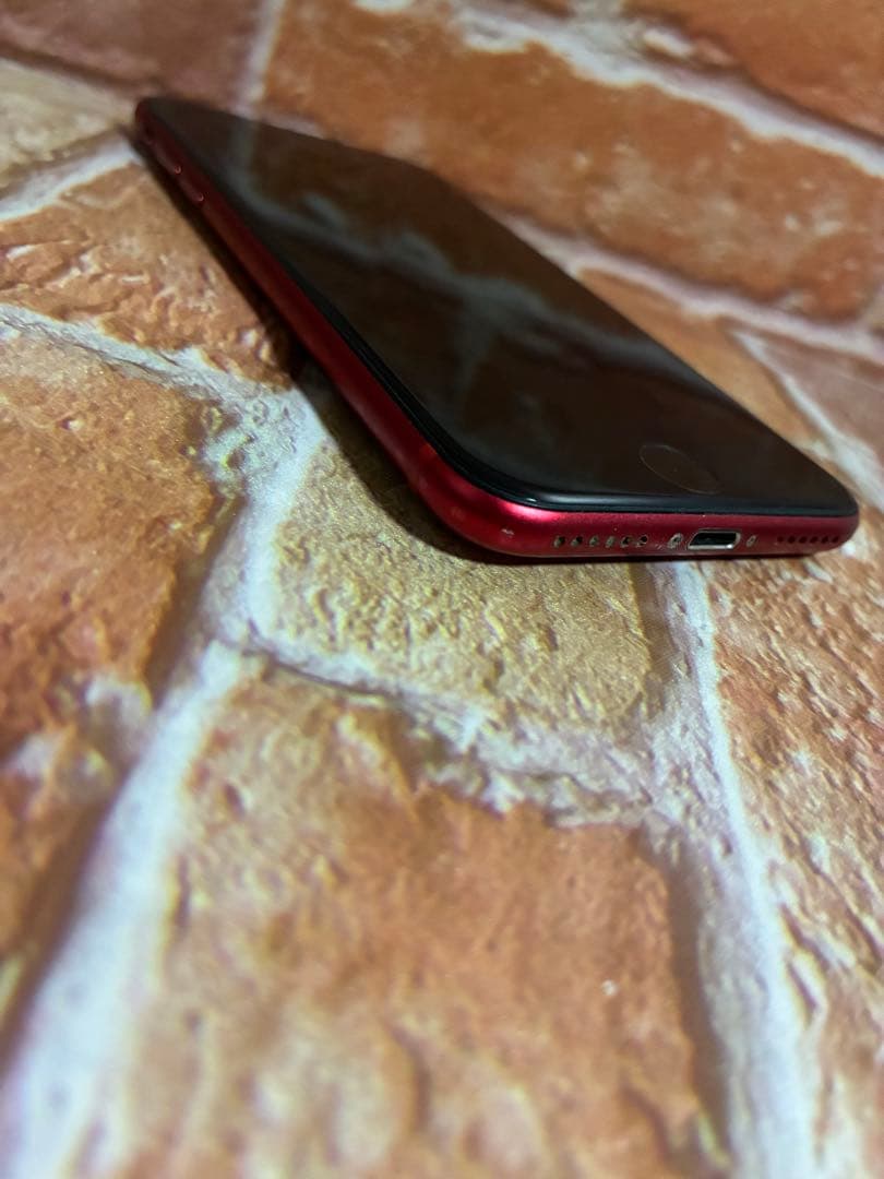 iPhone SE（第2世代） 128GB ブラック SIMフリー