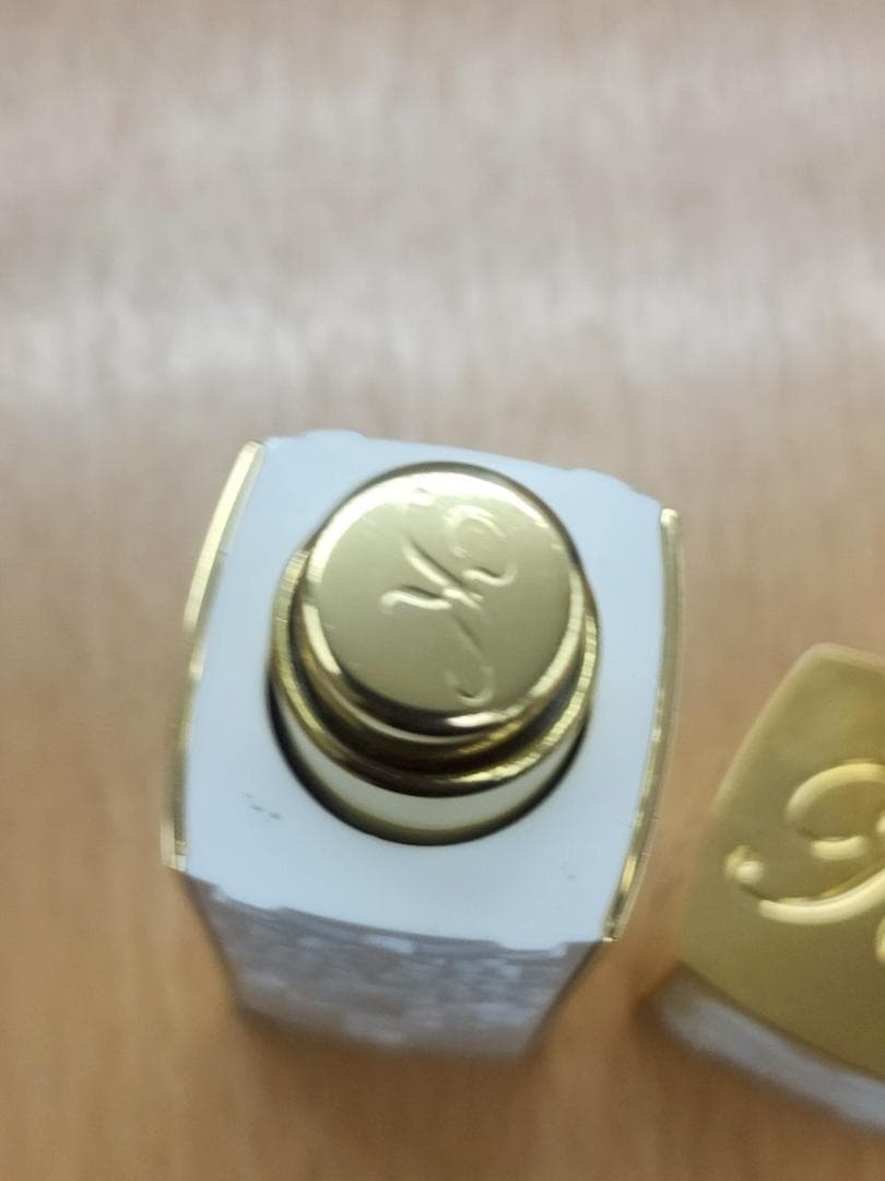 キリアン ヴレヴ クシュ アヴェク モワ 7.5ml トラベル+アトマイザー