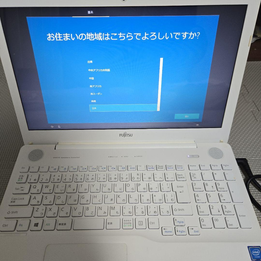 Fujitsu ノートPC ホワイト　LIFEBOOK AH42/B3
