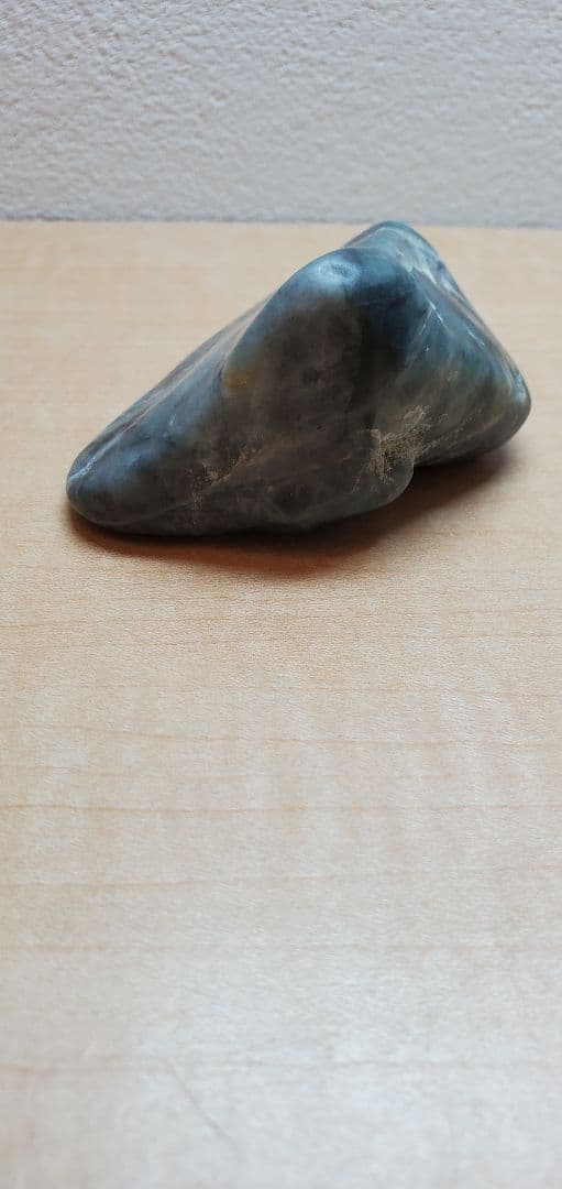 糸魚川翡翠 黒翡翠 海石 155.7g