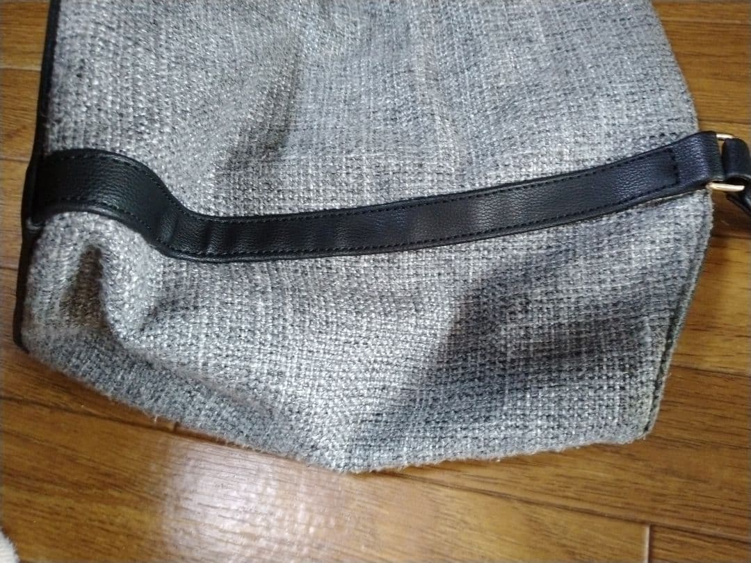MARY QUANT グレー 　バッグ　未使用近い