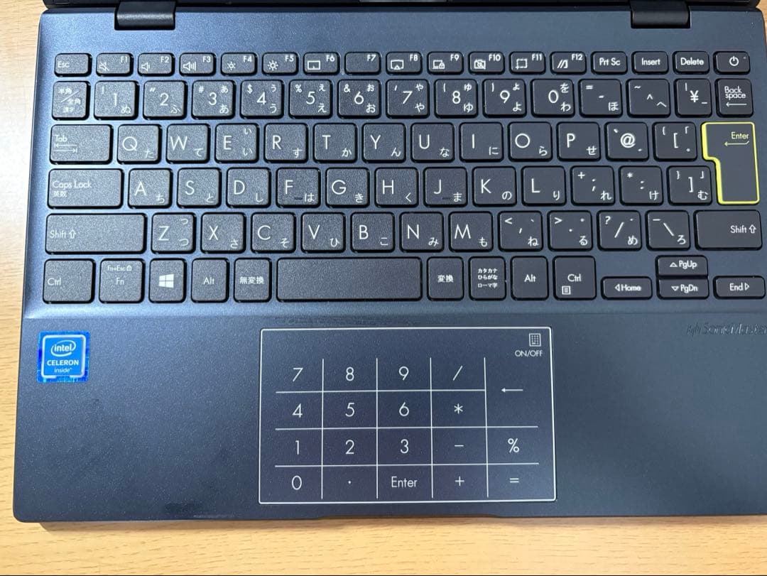 ASUS 11.6インチノートPC 【Windows11対応】