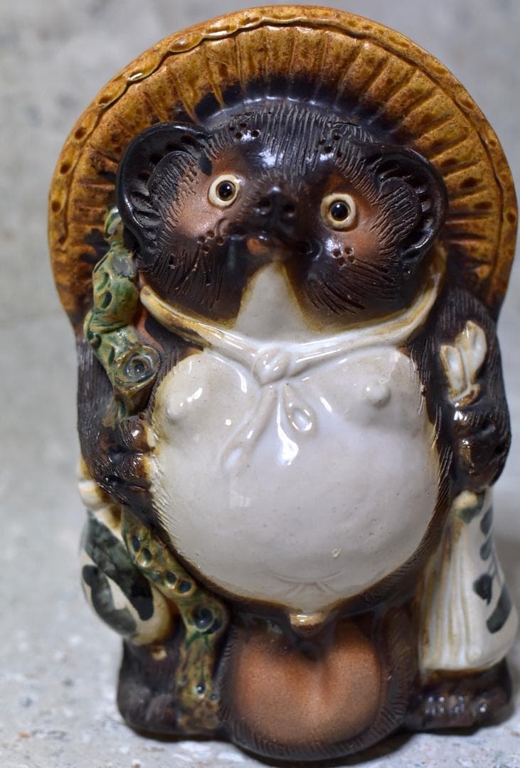 信楽焼　タヌキ，狸【極上品】陶器
