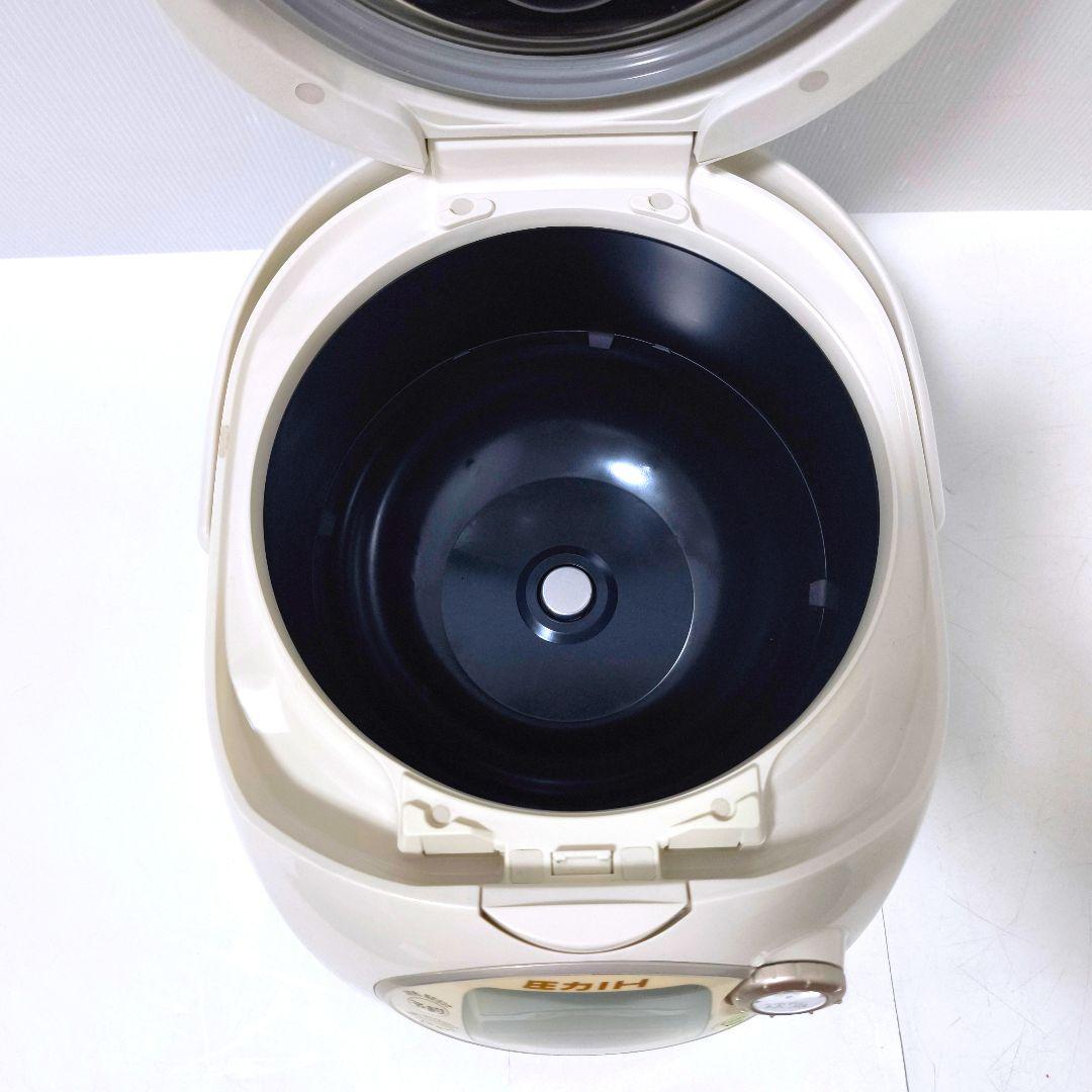 【送料無料】サンヨー SANYO 圧力IHジャー炊飯器 ECJ-AG18
