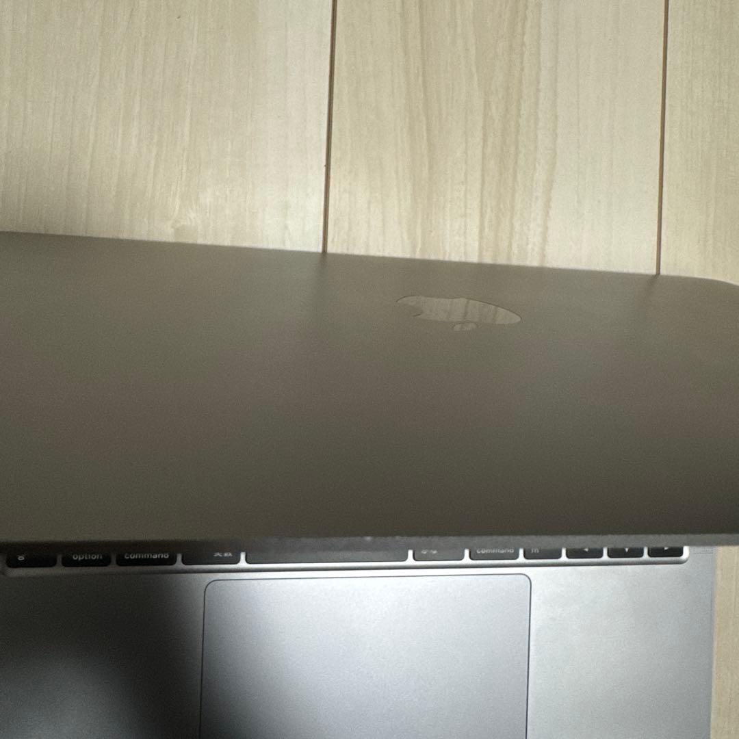 MacBook Pro 13インチ 2020 メモリ16GB SSD512GB
