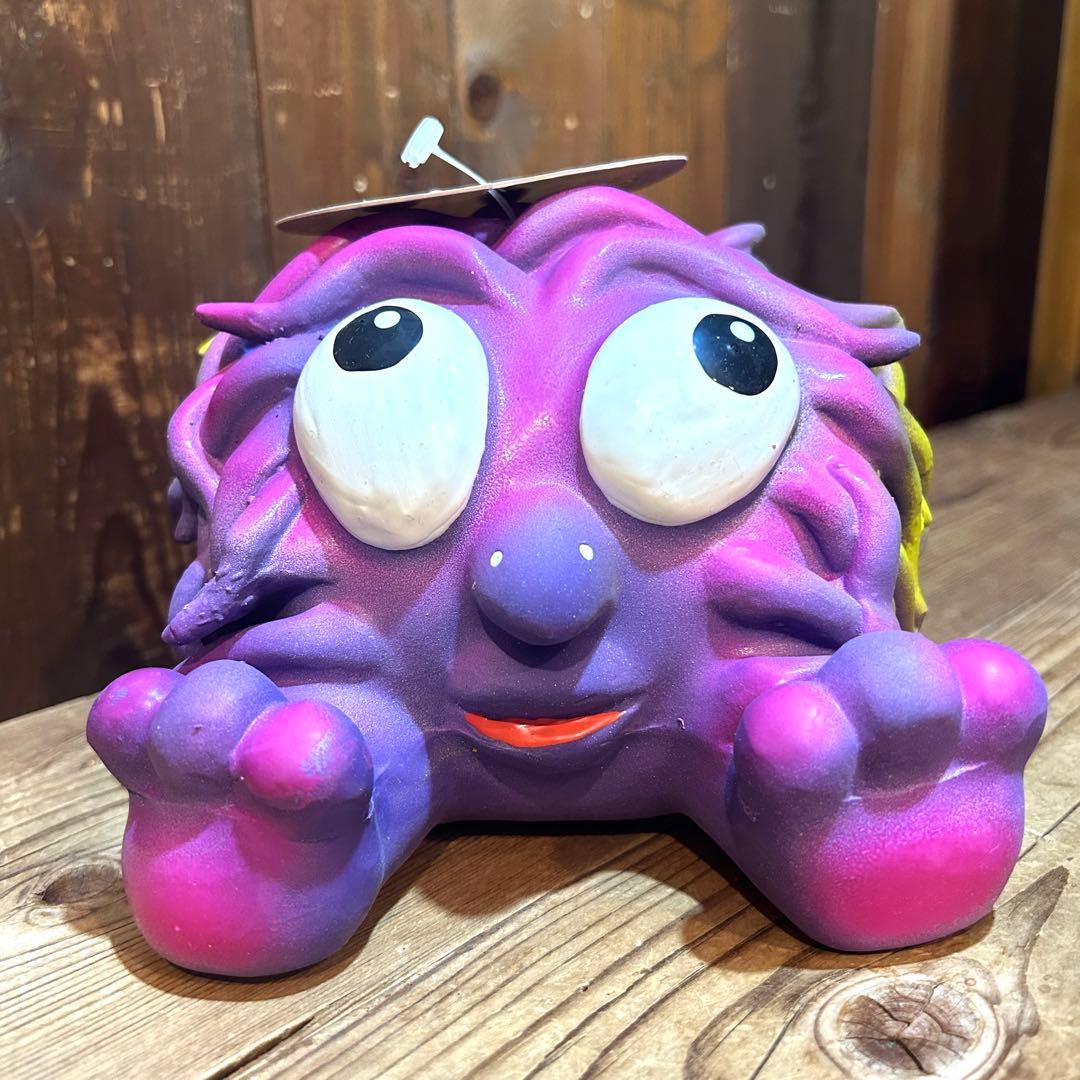Squeaky Hairy Monster / スクイーキー ケツ星人