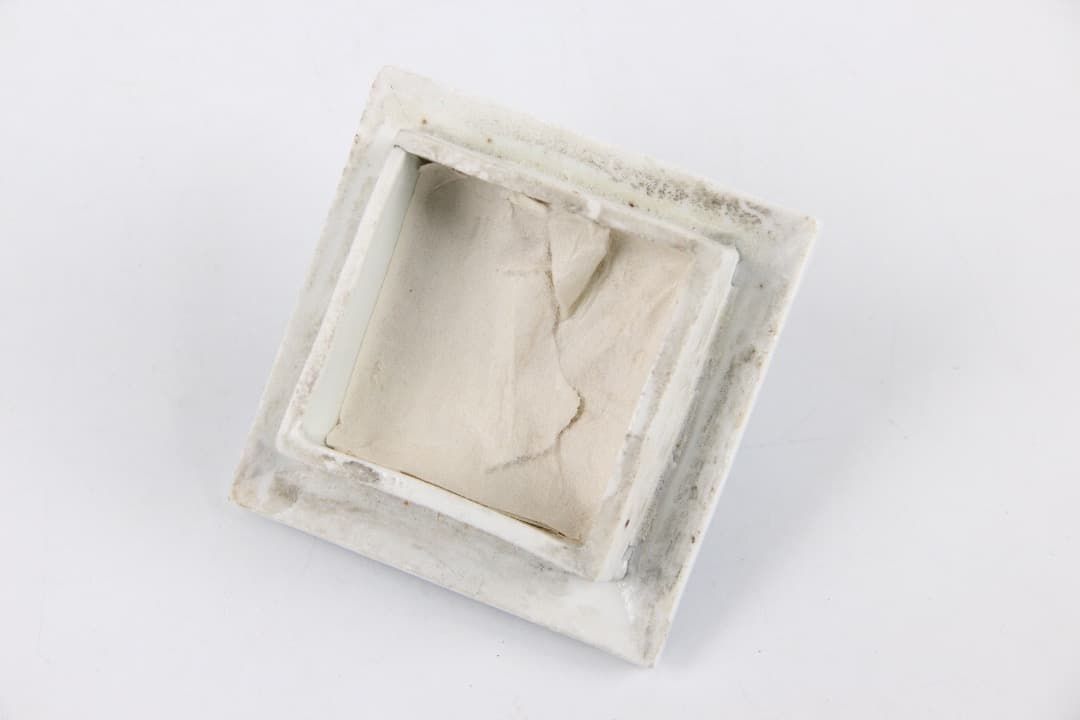 中国 明 萬暦 青花 執壺 文房器 四足 蓋付　新渡水次 箱付 FF01-19